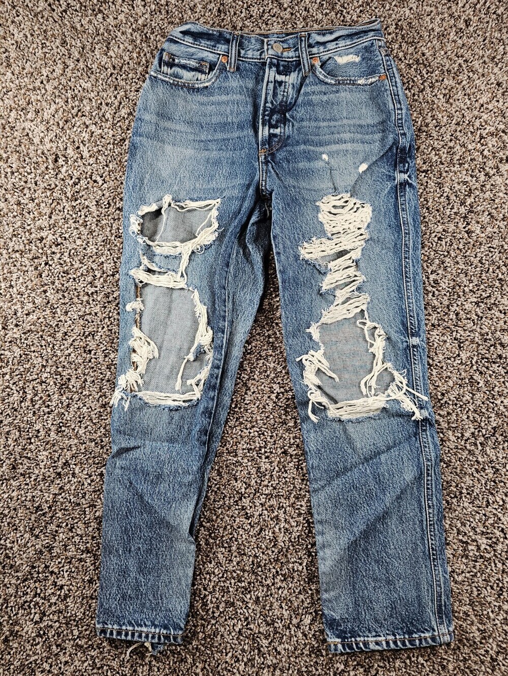 Lucky Brand Womens Sz 4 (27") High Rise Mom Jeans Heavily Distressed